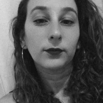 laraagra's profile picture. Eu não tinha nem que tá aqui