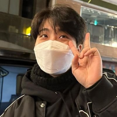 #갓세븐 #몬스타엑스 — conta dividida por duas amigas ahgabebes