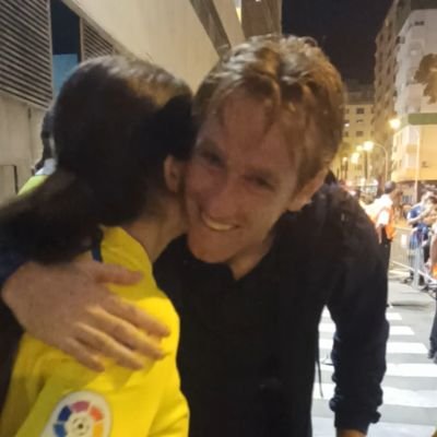 Ig:albabree8
Hala Madrid🤍
💛💙/ siempre con @alexfdez8 💛
Periodismo US🎙