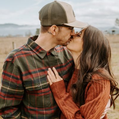Lucky Mama of 2|Erikš| Thrifting has my heart|