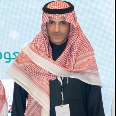 المدير التنفيذي للشركه السعوديه للاوزون .مهتم بالتطوير والجوده البيئيه والصحيه والغذائيه وإستشارة المختصين بالعلم
