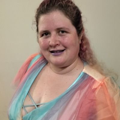 Webdesigner. Roller Derby Enthusiast. Twitch affiliate streamer.
Totes just tweeting random stuff.
https://t.co/WT2VKbw4OZ