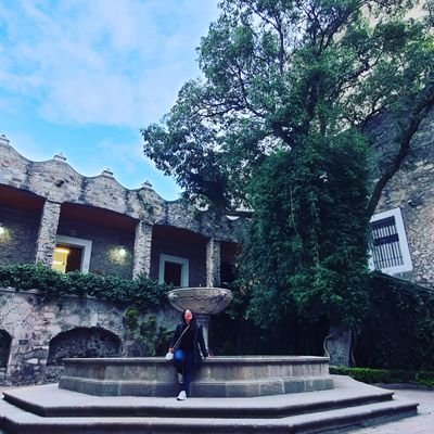 Saradtechie's profile picture. 