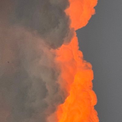 lexthecraftiest's profile picture. howdy