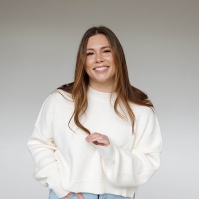 clarissardavies's profile picture. Working on my MS at Newhouse School of Public Communications at Syracuse University; Colorado State University alum. All opinions are my own.