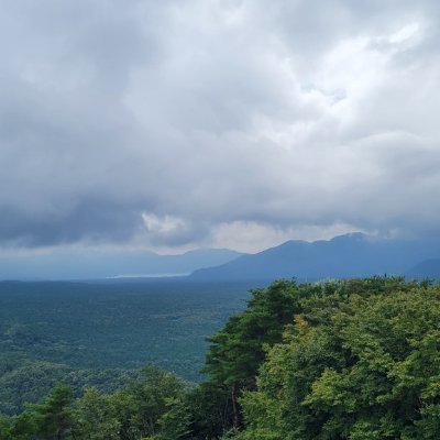 IT管理者。座右の銘は「敬天愛人」。心得の条「死して屍拾う者なし」の言葉が好き。左翼・反日は国益を損なう。私達は微力だが無力ではない。”日本を取り戻す”