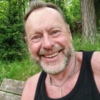 Rueben (@rbngarbe) 's Twitter Profile