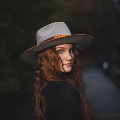 Layla Tucker Profile