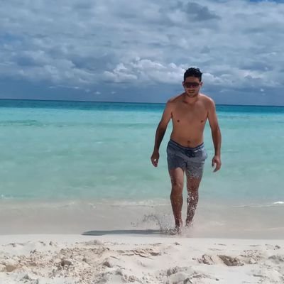 Cordobés 🇦🇷
29💫
CARP♥️
📌 Playa del Carmen 🇲🇽