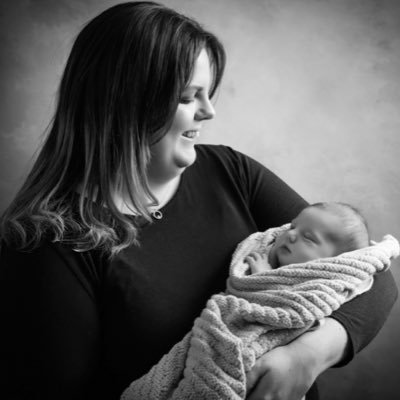 Fur mama - 25/11/2015 Wife life - 13/09/2021 Mummy - 28/10/2022