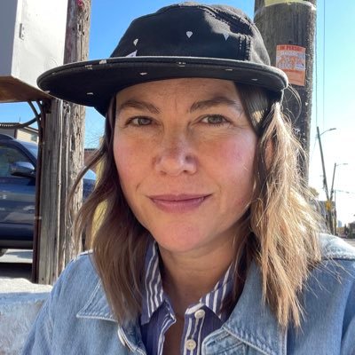 Colleen Derkatch left for bluer skies-same handle Profile
