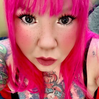 I'm nerdy, dirty inked and curvy. I have a darkside let's explore. love all things halo. Xbox gamer. nerdy girl at heart. horror movies, tacos 80s toys are life