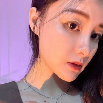 sssusan_4's profile picture. I worked at UOB in Singapore and now I am an entrepreneur