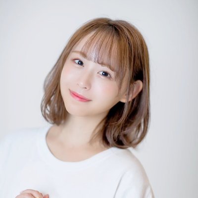 h_shizuku2001 Profile Picture