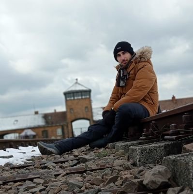 RikySorianoS's profile picture. 💻Comunicación/🎙️Periodismo/🎯Deportes
in that order. 

📸 RicardoSoriano.