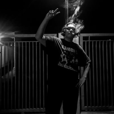 posthumanrace's profile picture. human.