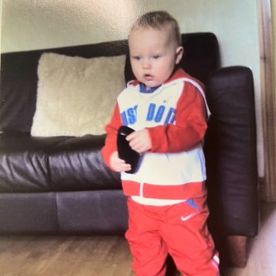 FramFN's profile picture. 21 | 🏴󠁧󠁢󠁥󠁮󠁧󠁿 | high tide