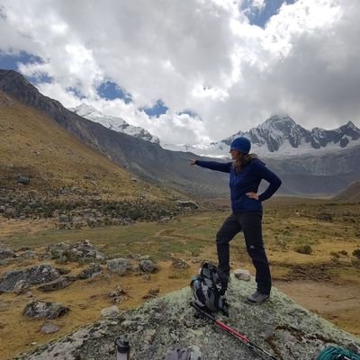 research glaciers ❄ GLOFs 🏔️ climate 🌡️ landslides 🏞️ love climbing 🧗‍♀️ @BritishRugby 🏊 #feminist💜