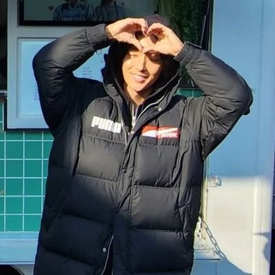 yume_mi3103's profile picture. lee joon gi fan account✴︎✴︎✴︎みんなに❤️を届けてくれるジュンギくんが大好きです💕信義ミノチェヨン♡輝くか狂うかチャンヒョクワンソ♡七日の王妃ヨンウジン大君♡ お気に入りの俳優さんが演じたりお気に入りの俳優さんを見つけるのが楽しみ。気軽に韓ドラ話したいです😊