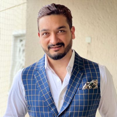 akashtalesara's profile picture. A creative professional