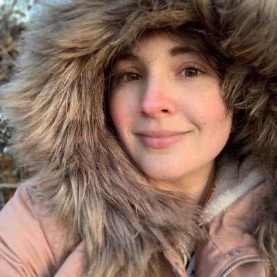 writerina's profile picture. Blogger. Freelance writer & editor. Author of the Queenmaker Saga. Voracious reader. Tea drinker. Chaser of dreams. #WritingCommunity #Catholic