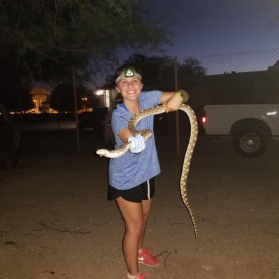 MS student at California State University - Northridge under Dr. Jeanne Robertson, studying microevolutionary processes on the Channel Islands 🤠