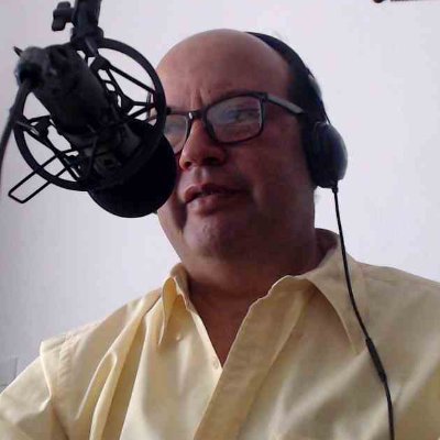 VoMedian67's profile picture. Mexican #bilingual (Spanish/English). Certified @voicemasters.latam #voicetalent. Elearning / Explainer / Corporate. Producer and host of The VO Median podcast.
