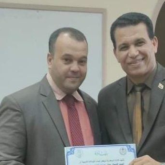 AlhashemiGamal's profile picture. قال أحد العارفين🌹
سـاعـةٌ تـقـضـيـهـا فـي بـنـاء نـفـسـك 
خير من ساعة تقضيها في هدم غيرك
فـ بناءُ النفس حـسناتٌ ورقيٌّ وعلو؛ وهدمُ الغير كـبـيرةٌ وخـطيئةٌ وغلو