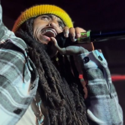 RansomRazina's profile picture. #HoldTheWorldForRansom