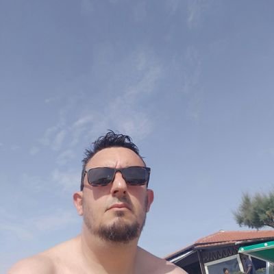 first_freedom_'s profile picture. le balle di Hamas a cui vogliono credere quelli dell'occidente democratico e sinistri vari  non resisteranno. Distruggere Hamas costerà vite ma va fatto punto.