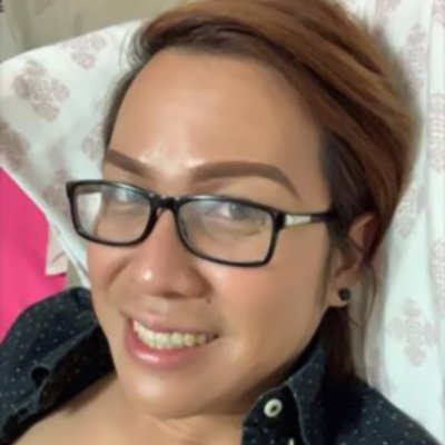 Yo siempre seré esa persona con la cual podrás llorar cuando lo necesites, por que así soy yo.
Estilista dominicana