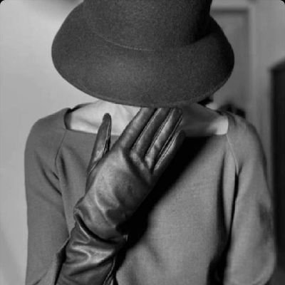 to_mousmoulo's profile picture. 