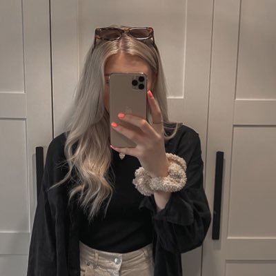 Oliviarose9xx's profile picture. 23- Preston