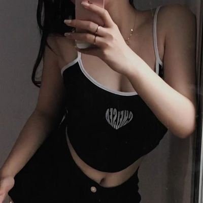 annasefurexins6's profile picture. 会社2社経営・26歳・最近の趣味はピラティス・ママ活コミュニティ運営してます・フォローしてくれた人にママさん紹介💕