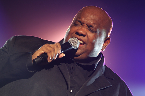Zanger/Entertainer.Winnaar TV Programma SBS 6 The winner is................Bleus Brothers/Soul and Disco Brothers.Nu uit mijn Only Gospel DVD.