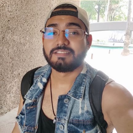 aalexvargass's profile picture. Persona normal, viviendo una vida normal, adaptándose a la nueva normalidad 👀