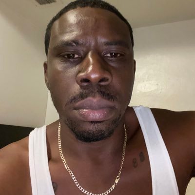 Chris74n's profile picture.