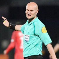 L'arbitre de Twi 🟥 (@arbitredetwi) 's Twitter Profile