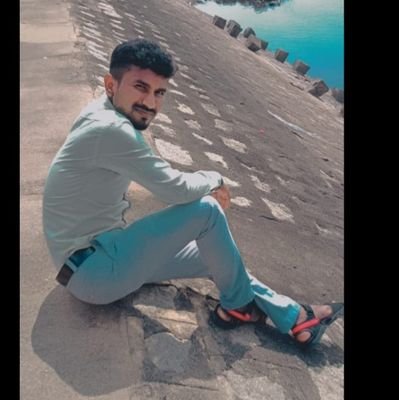 malluharijan95's profile picture. Study in karnatak Arts college Dharwad.            I came from kustagi near siddapur