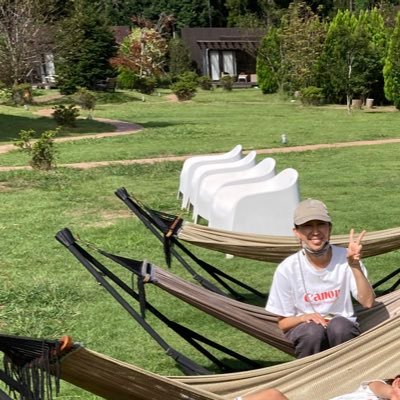 emma2212_design's profile picture. 7歳男子、4歳女子のママ | 12年勤めた会社を辞めて2022年12月～デイトラwebデザインコース開始 | 日々の積み上げと製作品を記録 | ＃デイトラ ＃webデザイン