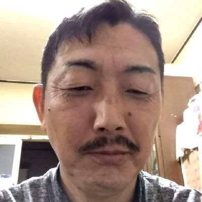 zEaXezkUDidX3W8's profile picture. 