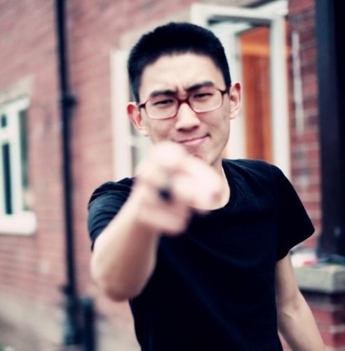 Mrtheo_J's profile picture. 