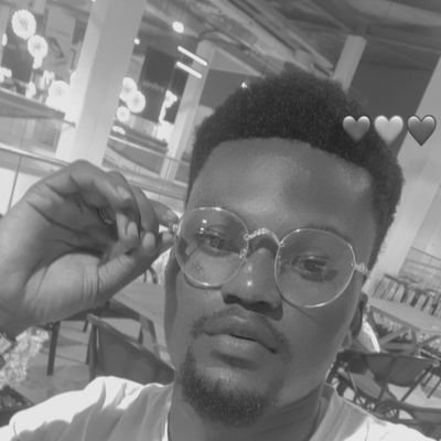 DAYV33D's profile picture. Attorney⚖| Catholic| Writer| I love puns😍| Manchester United fan🔴🔴🔴| Goal getter| in love with Music🎼🎶 & Movies🎬🎥