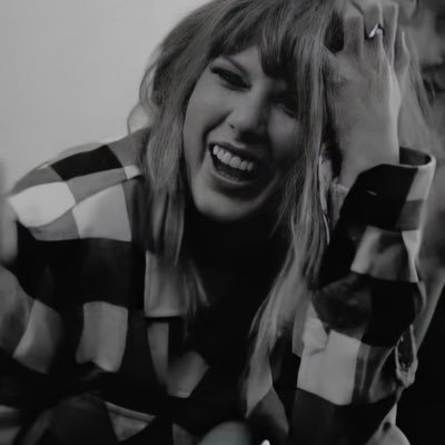 leanneswiftie's profile picture. Finally made a swiftie fan acc! ❄️