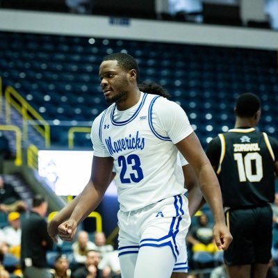 new__era23's profile picture. ♟️