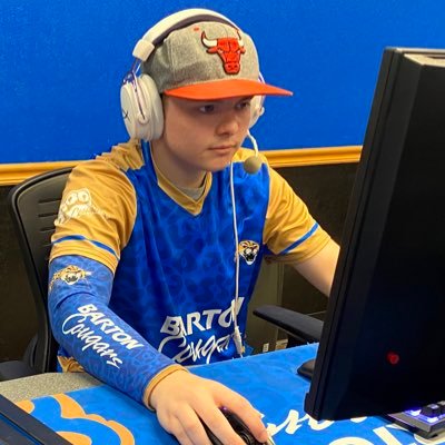 Retire Player @Barton_Esports | 1st ever Fallguys Collegiate Champion|3x Academic All-American Student |Call of Duty: Gunfight National Champion and R6 Champion