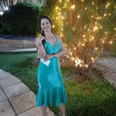 livinhanutri2's profile picture. “ Seus sacrifícios revelam suas prioridades”.