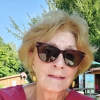 Adrienne (@ukbreturn) 's Twitter Profile
