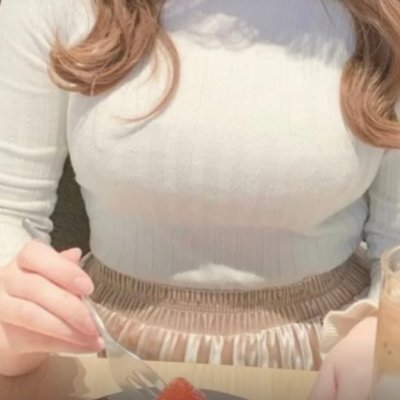 会社経営・33歳・最近の趣味はカフェで読書・ママ活コミュニティ運営してます・フォロワー限定でママさん紹介♡