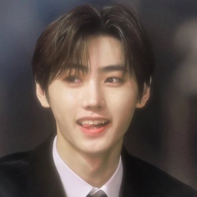 hunnypriv's profile picture. go little rockstar ⭐️ my forever home — enhypen.